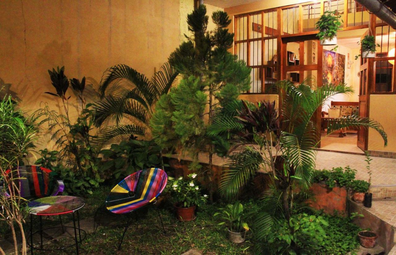 Zygo Bed & Breakfast Tarapoto Exterior photo